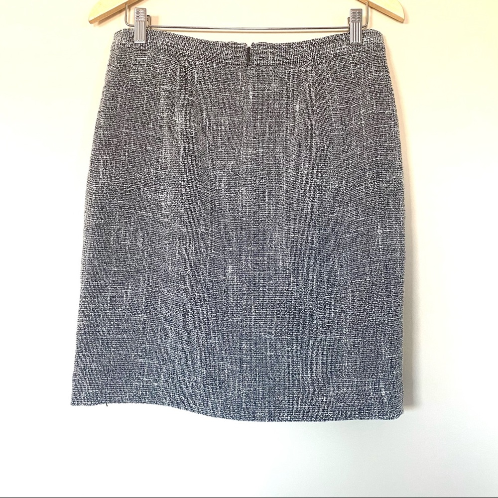 Banana Republic Skirt - Picture 2 of 8